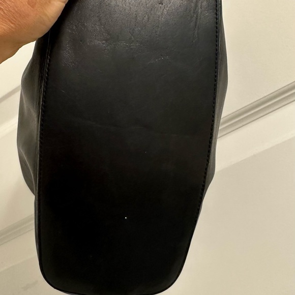 Gucci Vintage Leather Zip Hobo - Picture 5 of 9